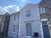 Deal! 1 BA 2 bedroom flat for rent in Queens Road,...