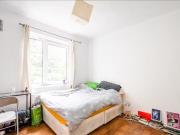 Nice 1 BA 3 bedroom apartment for rent in Hendale House,...