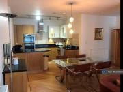 Just in! 1 bedroom flat for rent in Carver Street,...