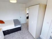 Unique 1 bedroom flat share for rent in Stapleton Road,...