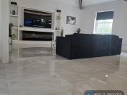 New 1 bedroom penthouse for rent in Peckover Street,...