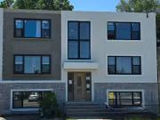 Nice 1 BR 58861697 105 Gowan Street #1