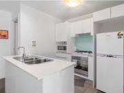 Charming 2202/100 Quay Street, Brisbane Apartment for...