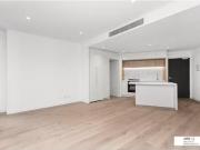 Just in! 2203/648 Lonsdale Street, Melbourne Apartment...