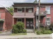 Cozy 239 Booth Street, Ottawa, Ontario K1R 7J5