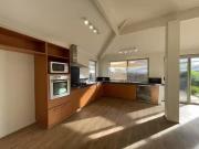 Cozy 2/69 Welwyn Avenue, Salter Point, WA 6152