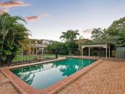 Nice 29 Virginia Avenue, Hawthorne, QLD 4171