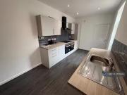 For Rent! 2 BA 1 bedroom house share for rent in Vaughan...