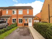 Just in! 2 BA 2 bedroom semi detached house for rent in...