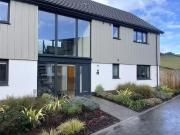 Cheap 2 BA 4 bedroom detached house for rent in Hammados...