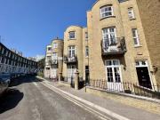 Cozy 2 BA 4 bedroom end of terrace house for rent in...