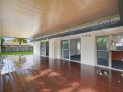 Cozy 2 Barbie Avenue, Varsity Lakes, QLD 4227