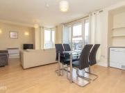 Deal! 2 bedroom apartment for rent in The Aspect, Queen...