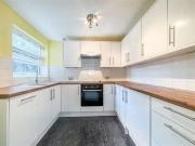 Cozy 2 bedroom flat for rent in Station Road, Harpenden, AL5
