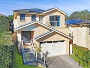 For Rent! 2 Toscana Close, Garden Suburb, NSW 2289
