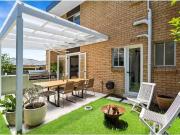 Nice 3/112 Elsiemer Street, Toowoon Bay Townhouse for...