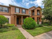 Nice 3/2.5 Townhouse in Enclave at Moss Park in the Lake...