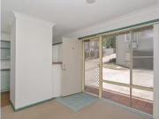 Cozy 3/468 Wynnum Road, MORNINGSIDE Townhouse for rent...