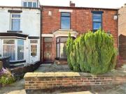 Nice 3 Bed House On Sought After Rd In Chapeltown