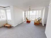 Charming 3 bedroom apartment for rent in The Esplanade,...