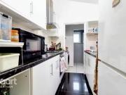 Cheap 3 bedroom detached house for rent in Heaton Road,...