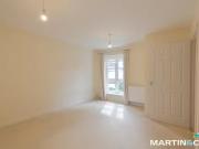 Deal! 3 bedroom end of terrace house for rent in...