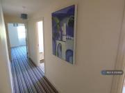 Cozy 3 bedroom flat for rent in Methuen Road,...