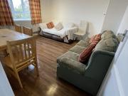 Nice 3 bedroom flat, great location,Shepherds Bush