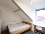 Cozy 3 bedroom house share for rent in Daisy Road,...