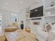 Unique 3 BR Regent Street