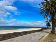 Cheap 4/225 Beaconsfield Parade Parade, Middle Park VIC 3206