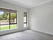 Deal! 45 West Avenue, Northfield, SA 5085