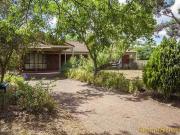 Cozy 46 St Georges Terrace, Dubbo, NSW 2830