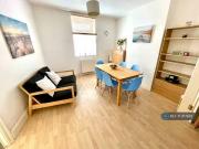 Nice 4 bedroom end of terrace house for rent in South...