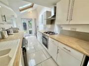 Rental! 4 bedroom terraced house for rent in Pound Lane,...