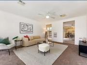Charming 53 Gillingham Crescent, CRAIGIEBURN, VIC 3064 Unit.