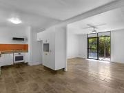 Nice 53 Westminster Boulevard, Elanora, QLD 4221