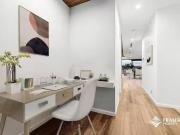 Cheap 54 Parkside Circuit, Hamilton, QLD 4007