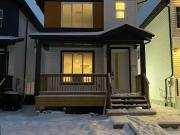 Cozy 60386388 12468 47 St Nw