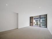 For Rent! 615/172 Ross Street, Forest Lodge, NSW 2037
