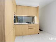 Charming 701/120 A'Beckett Street, MELBOURNE...