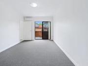 Cheap 7/3 7 Windermere Avenue, Northmead, NSW 2152