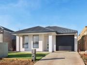 Charming 7C Coolibah Avenue, Craigmore, SA 5114