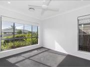 Just in! 85 Greenview Circuit, Arundel, QLD 4214