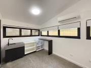 Charming 8B El Alamein Avenue, LIVERPOOL Apartment for...