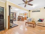 Just in! 9 Rapid Court, Huntfield Heights SA 5163