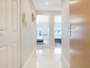 Cheap Apartment 20, Lincoln Hall, Thornleigh Road,...