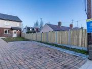 Nice Ballsgrove, Drogheda, Co. Louth is for rent