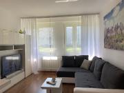Nice, bright apartment in Nürnberg. Close to subway and...