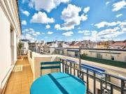 NICE CARRÉ D&apos OR APPARTEMENT DE 2 PIECES DE 45 M²...